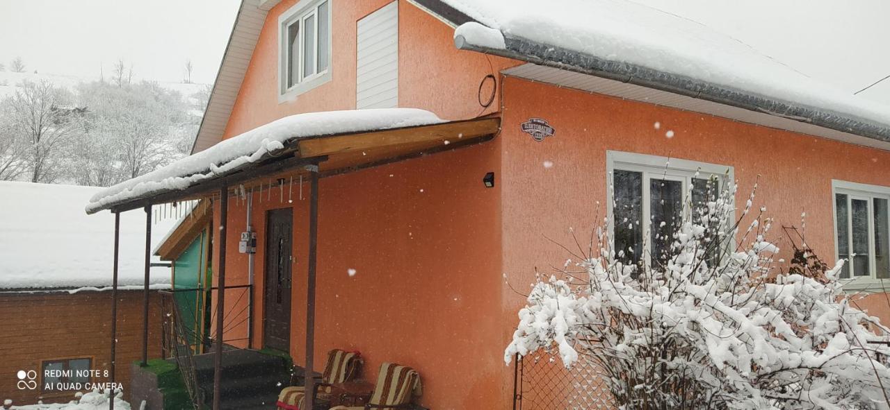 Gostynnyi Dvir U Marichky Hotel Lazeshchyna Exterior photo
