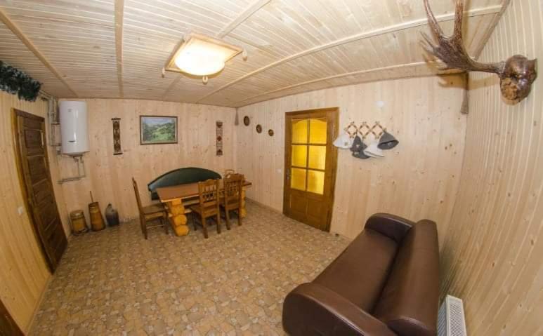 Gostynnyi Dvir U Marichky Hotel Lazeshchyna Exterior photo