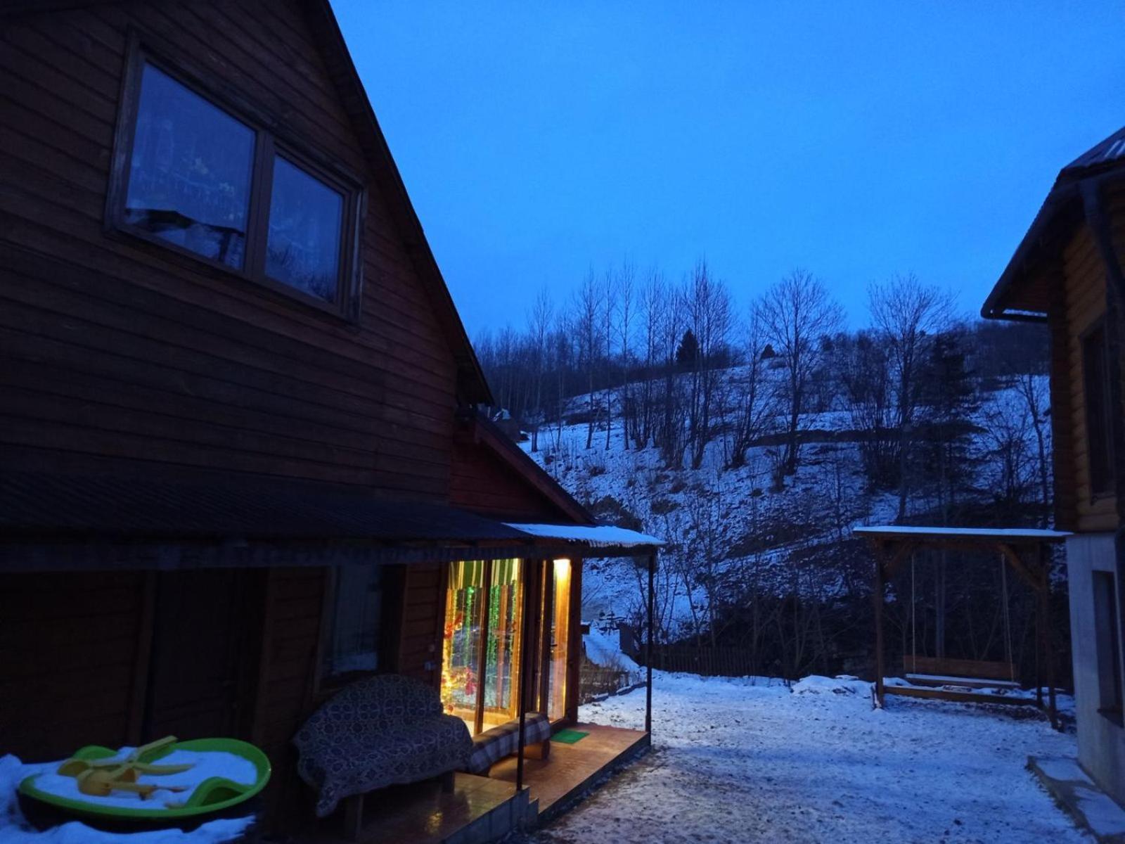 Gostynnyi Dvir U Marichky Hotel Lazeshchyna Exterior photo