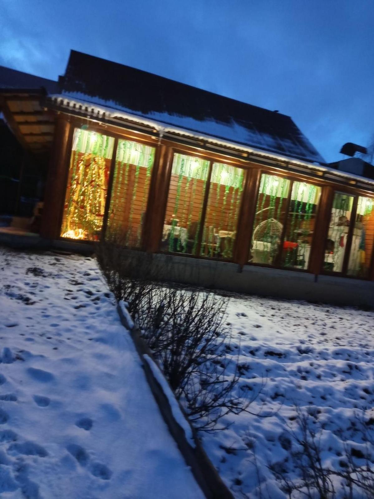 Gostynnyi Dvir U Marichky Hotel Lazeshchyna Exterior photo